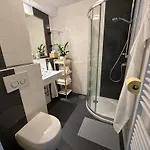 Modern Cute With Balcony, Center Apartman *