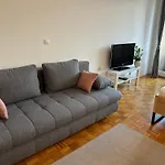 Apartman Modern Cute With Balcony, Center Ljubljana