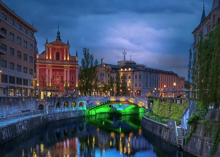 Modern Cute With Balcony, Center *