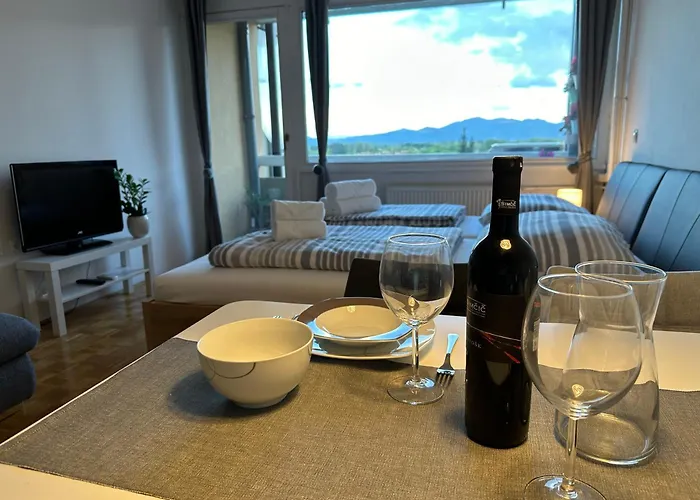 Modern Cute With Balcony, Center