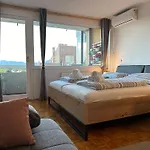 Lejlighed Modern Cute With Balcony, Center Ljubljana